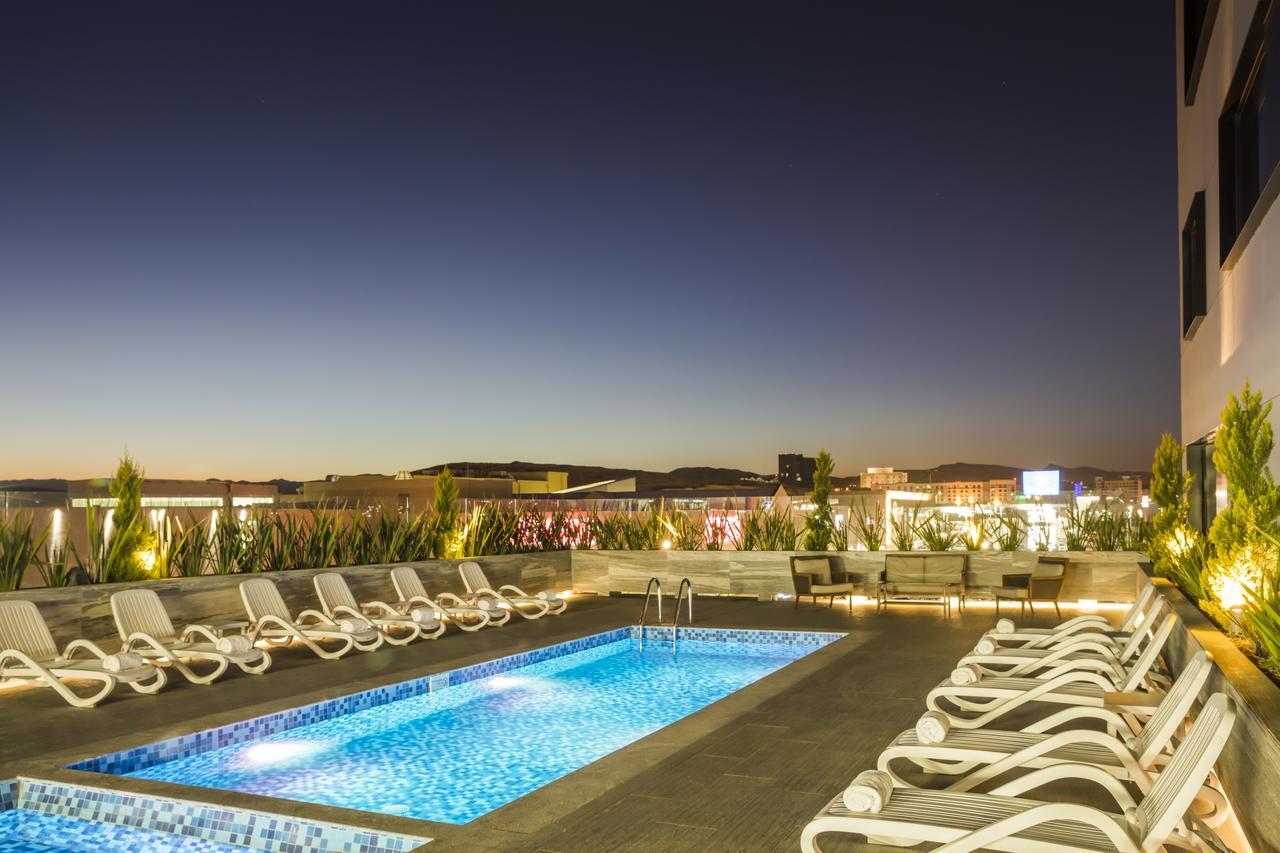 Fiesta Inn Chihuahua Fashion Mall Exterior photo